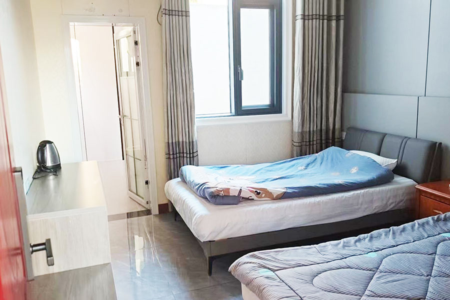 ʯ̨��ǰ������