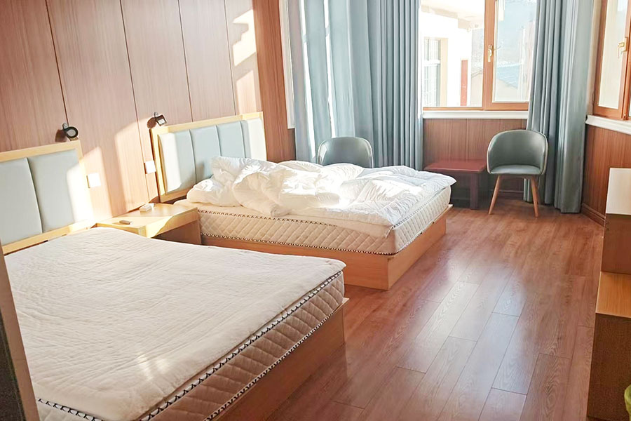 ʯ̨��ǰ������