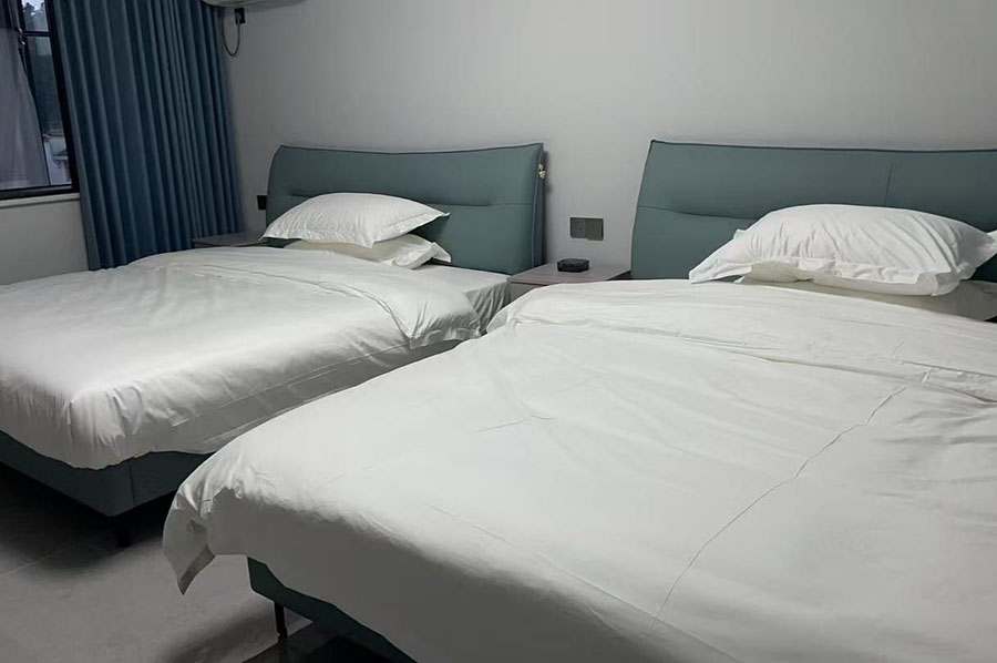 ��ɽإ�˶������־�����