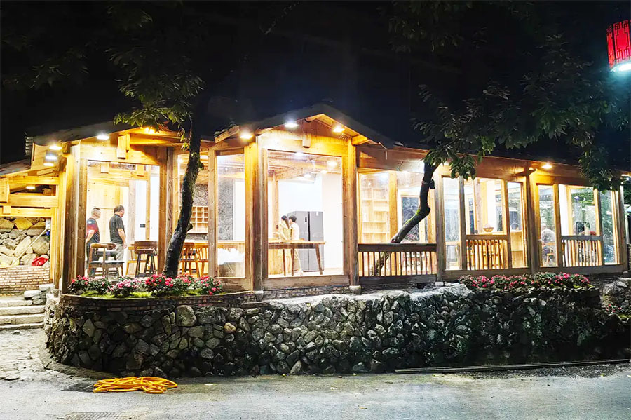 ���ω�ͷ����