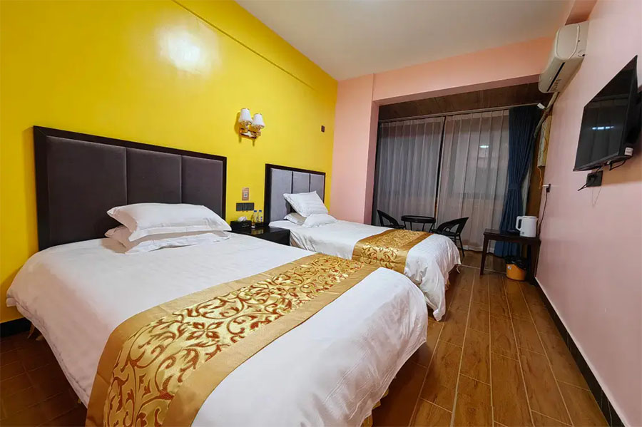 ���ω�ͷ����