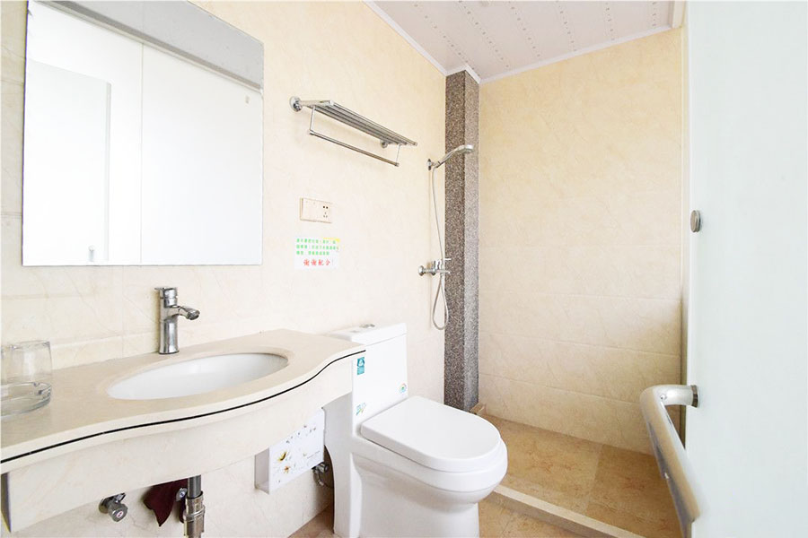 ��ɽ�����ջ