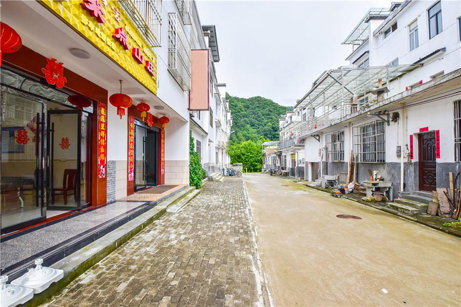 ʯ̨�۵�ɽׯ����