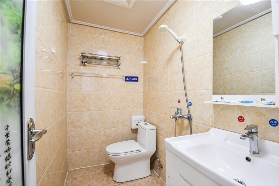 ʯ̨�۵�ɽׯ����