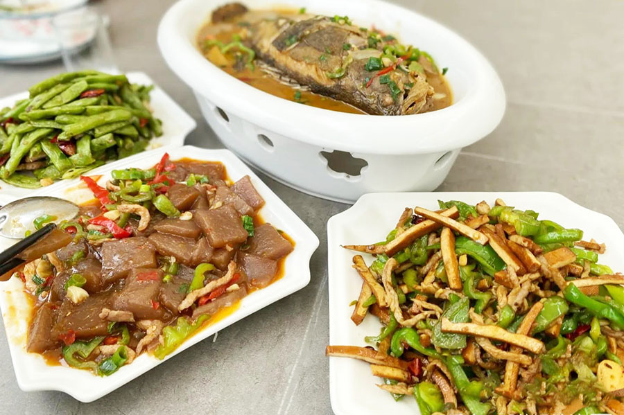 ʯ̨�۵�ɽׯ����