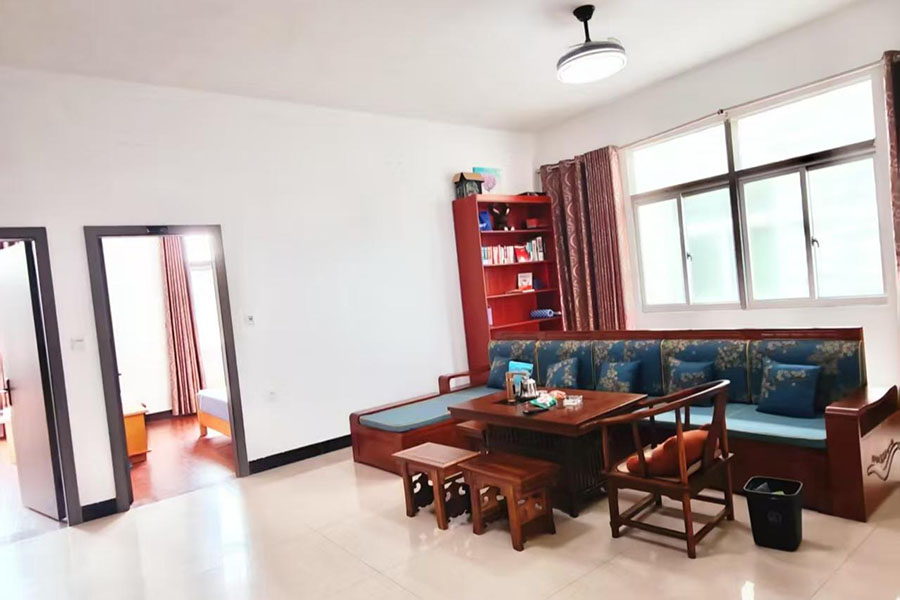 ƽ̶������ʯ����ջ