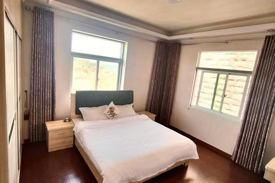 ƽ̶������ʯ����ջ