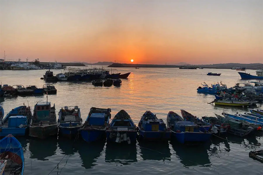 ƽ̶������ʯ����ջ