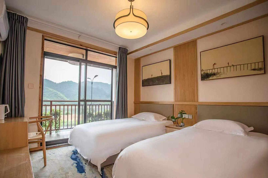 ����ǧ����ϫ������