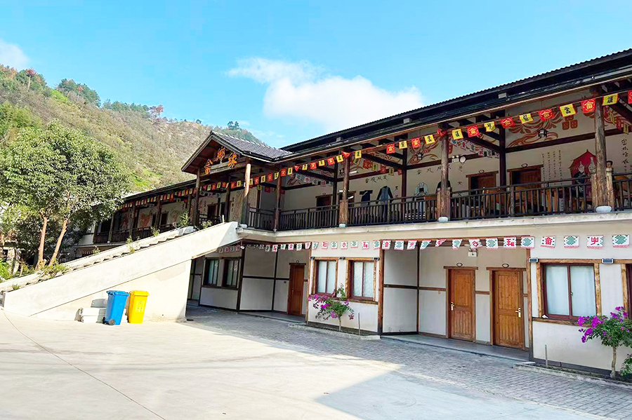 �������Ե����