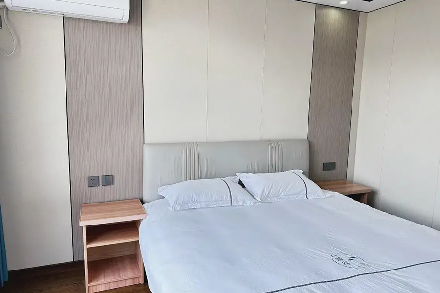 ��������Ե����