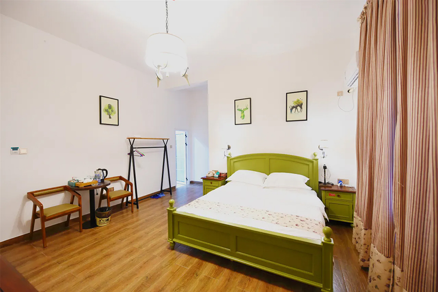 ���޵��׺�������԰��������