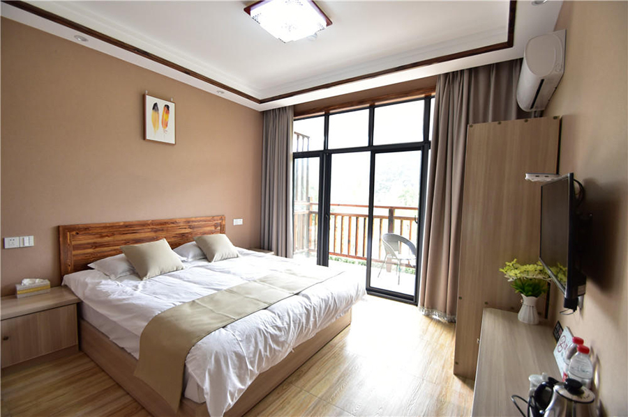 ������԰��վ